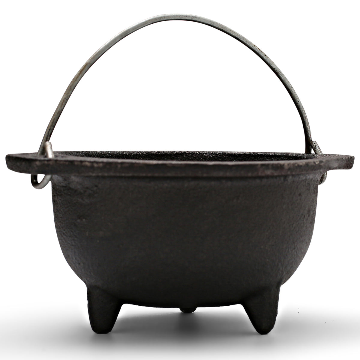 http://thelittleherbalapothecary.com/cdn/shop/products/cast-iron-cauldron-1-1aspect_1200x1200.jpg?v=1576038977