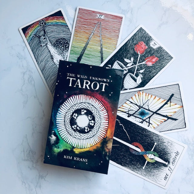 Tarot &amp; Oracle Cards